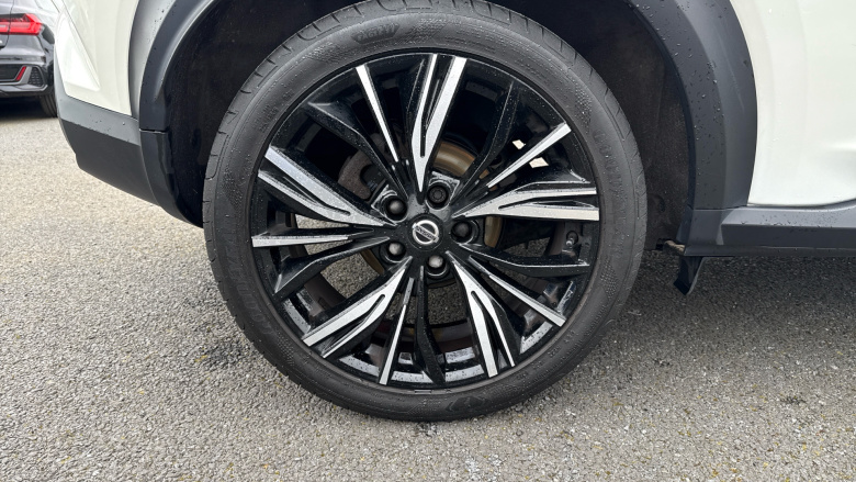 Nissan Juke 1.0 DiG-T 114 Tekna+ 5dr Petrol Hatchback